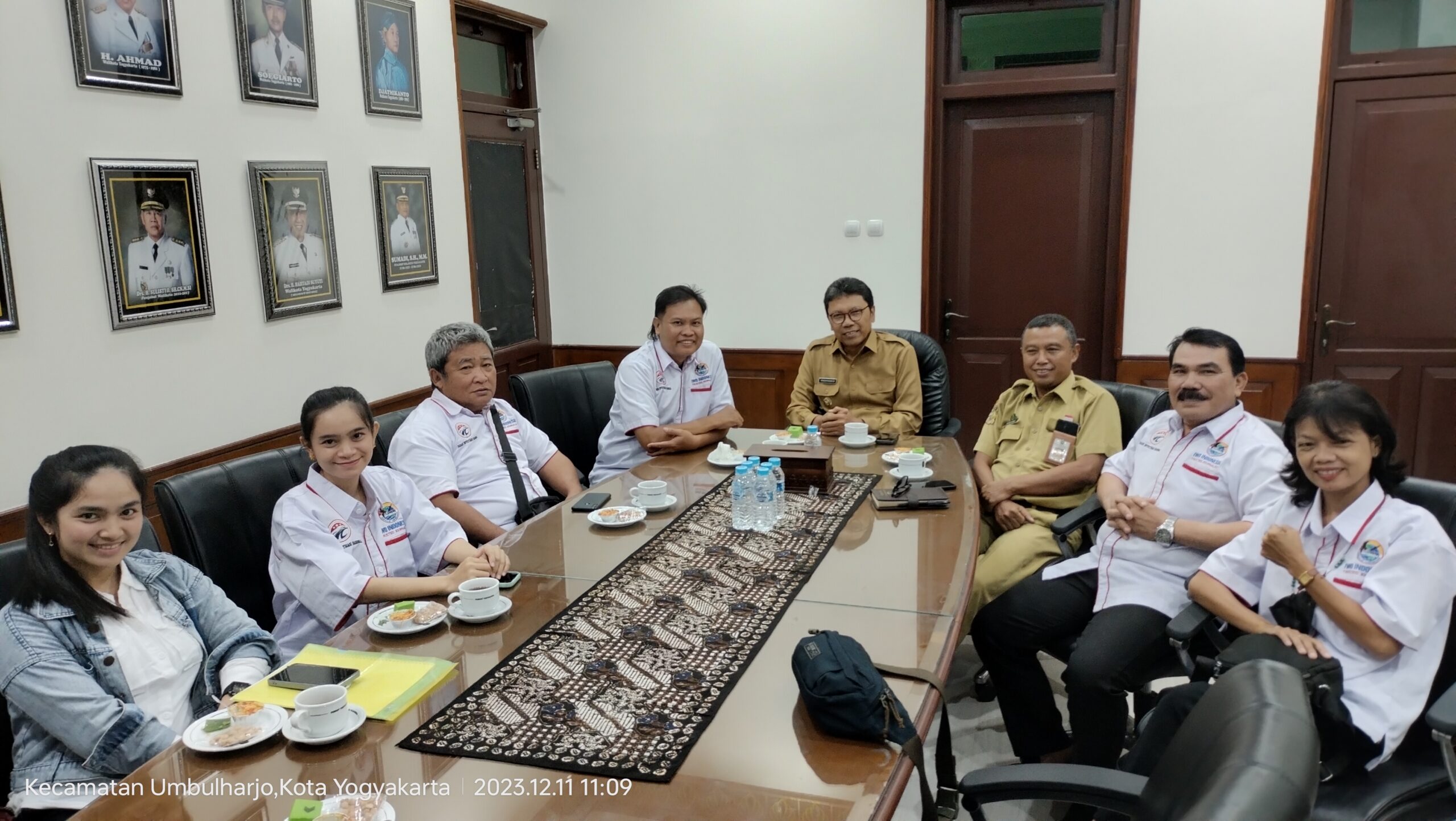 Diskusi Pj.Walikota Kota Yogya bersama Pengurus IWOI Yogya