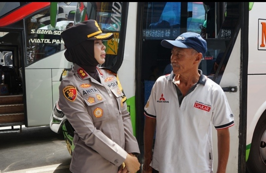 Polres Magelang Kota Adakan Ramp Check Armada Bus Mudik Gratis IMG 20250326 090009