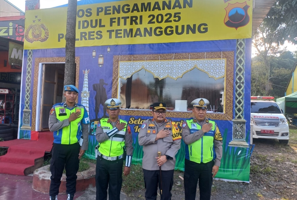Kapolres Temanggung Bergerak Cepat, Inspeksi Pos Pam Kranggan Sambut Pemudik 2025 IMG 20250330 111217