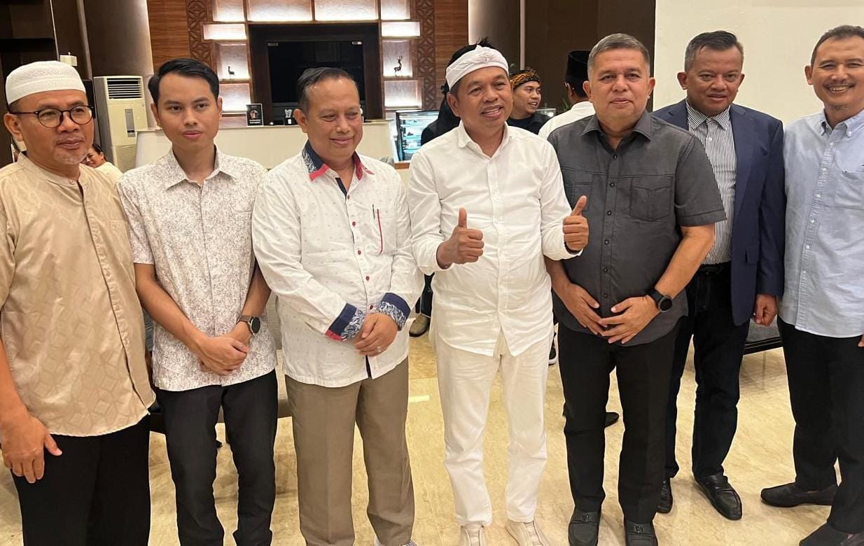 Gubernur Kang Dedi Mulyadi : Semua Elemen Bangsa Ajak Nga'makmurkeun Masjid Ngamulyakeun Jama'ah, "Dalam Penyelenggaraan Acara MAN (Musabaqah Azan Mendunia)", Jawa Barat 4 dedi mulyadi.4