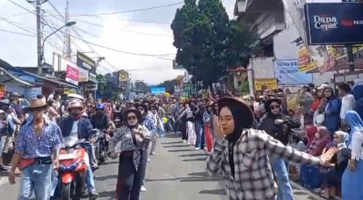karnaval semarang
