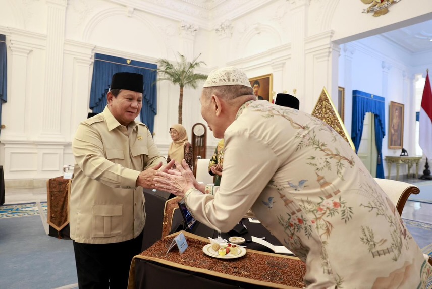 President Prabowo Subianto Meets Islamic Community Leaders and Pesantren Figures to Discuss National Policy and Indonesia’s Role in Global Peace 3 » 20260204 151508